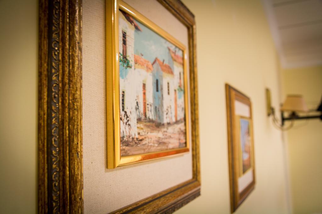 Hostal Restaurante La Curva Adra Eksteriør bilde